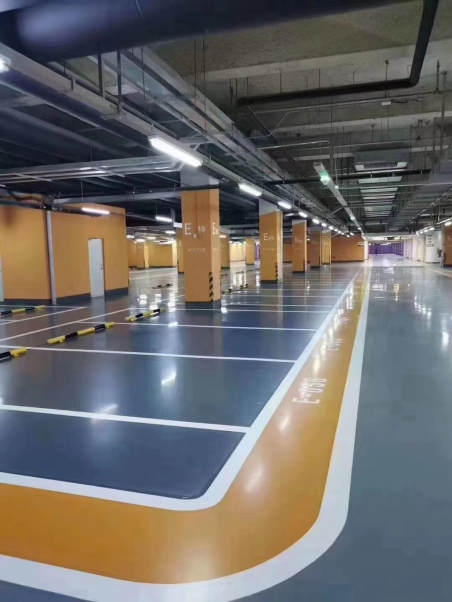 环氧地坪施工现场8
